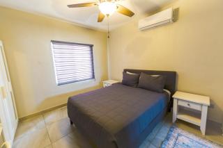 Charming 3-Bedroom, 2-Bath Casita In Town - 9