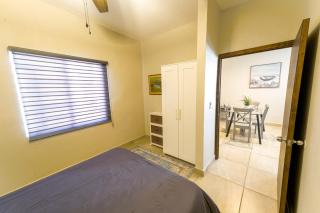 Charming 3-Bedroom, 2-Bath Casita In Town - 5