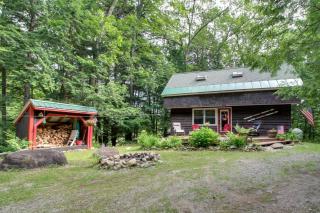 Cozy Okemo Cabin Steps to Lake, 2 Mi to Slopes! - Ludlow - 8