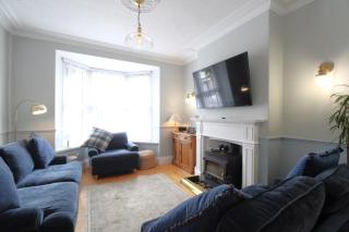 Stylish Modern Victorian Townhouse By the Sea - Combe Martin - 1