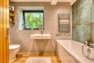H5-4 Bedrooms-2BA-Free Parking-Sleeps 7 - 3