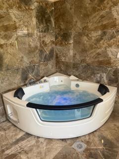 Place to Be - Modern Jacuzzi House in Vozdovac - Belgrado - 0