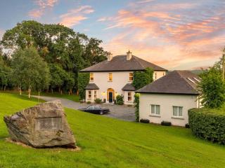 Old Money Apart Hotel - Whitebridge - 9