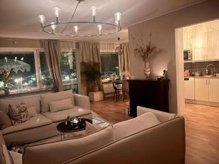 Luxurious Green home Central Stockholm family friendly - Estocolmo - 0