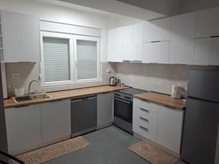 Ana's Apartments - 1