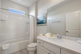 Elegant Home with Pool & Spa, Close to Disney - Kissimmee - 8