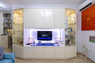 Wave Whispers Apt - 6