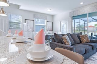Special Deal 5BR Townhome w Pool Near Disney - Davenport - 7