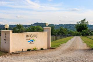 Winecup Waterfront Cottage - Tivydale - 1