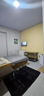 Quarto com otima localização - Manaus - 0