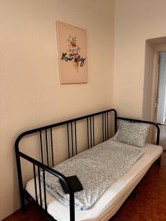 Central 6 Pax Apartment Perfect for Group or Family - Brno - 0