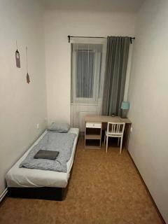 Central 6 Pax Apartment Perfect for Group or Family - Brno - 5