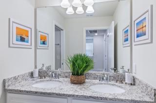 Special Deal 5BR Townhome w Pool Near Disney - Davenport - 3