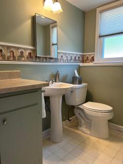 Packer Bungalow - Green Bay - 9