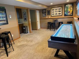 Packer Bungalow - Green Bay - 4