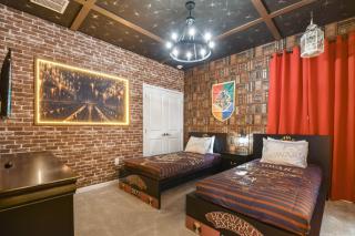 Lakeview Spacious 12br Themed Home Game/Pool/Spa - 1