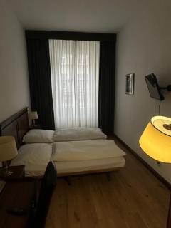 HOTEL Am Ratshof - Halle an der Saale - 8