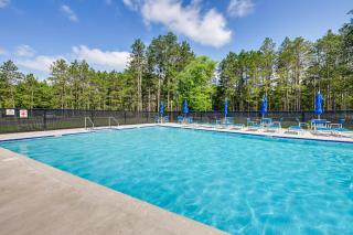 Less Than 5 Mi to 5 Golf Courses Home in Lake Arrowhead - - 9