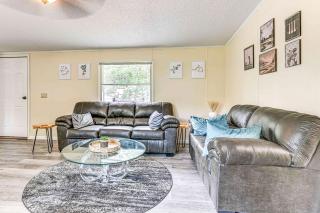 Less Than 5 Mi to 5 Golf Courses Home in Lake Arrowhead - - 6