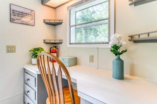 Less Than 5 Mi to 5 Golf Courses Home in Lake Arrowhead - - 1