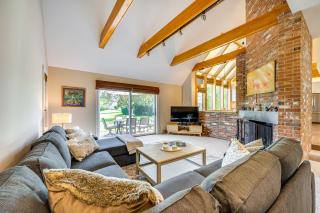 Lake and Beach Access Family Townhome in Laconia - Laconia - 8