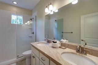 Cute little Cottage! Perfect Getaway! 2 Pools! SLEEPS 4! - Santa Rosa Beach - 7