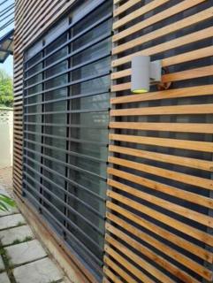 A Shipping Container Kule - Accra - 5
