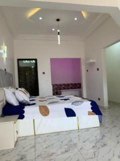 Studio américain avec jaccuzi - Porto-Novo - 1