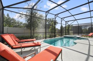 Family-Friendly Luxury Home Near Disney & More - 5