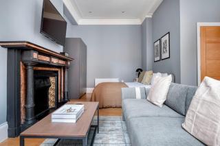 Luxury Soho Apartment R1 - London - 5