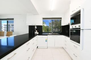 Lindomare Unit 19, 11 Orvieto Tce, Kings Beach - Caloundra - 7