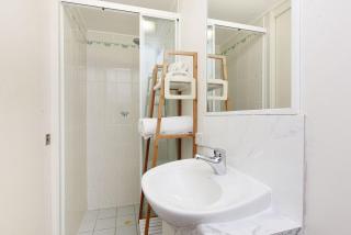 Lindomare Unit 2, 11 Orvieto Tce, Kings Beach - Caloundra - 7