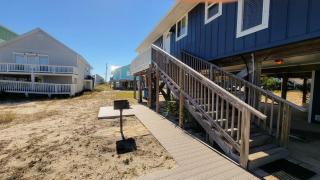 Beach Home with Private Pool & Beach Access- Sleeps 6 - Gulf Shores - 4