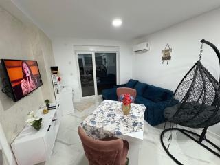 Mona lux - 8
