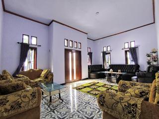 Elen Homestay by ABM - 8