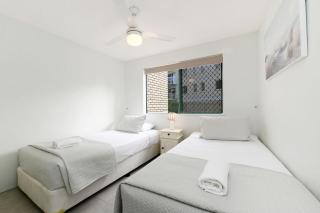 Lindomare Unit 3, 11 Orvieto Tce, Kings Beach - Caloundra - 7