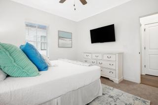 Hidden Gem! 3br/25ba Home/Pool/Near Beach/Slps 10 - Orange Beach - 8
