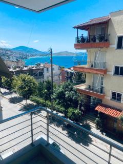 Brand New Sea View Free Parking - Blue Breeze Apartment - Polisi i Vogël - 0