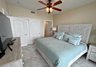 The Indies - Gulf Shores - 9