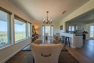 Hidden Acre Vineyard Estate - Paso Robles - 3
