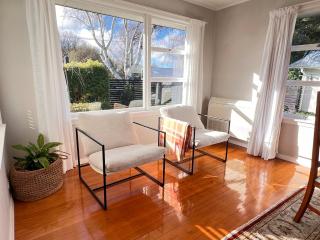 Hockey Hideaway - Chill - Toasty & Tucked Away in Ōtautahi - 8