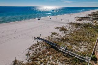 Beautiful 3BR/2BA Beachfront Condo,Sleeps 8 - 1