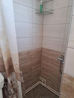 A-Niko Apartments - 4