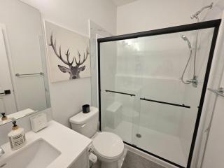 Casa Livingston NW with Private Bathroom - Calgary - 3