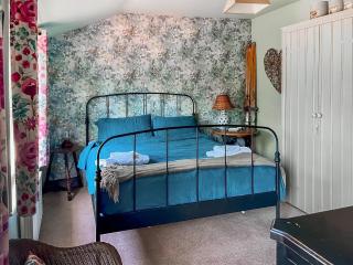 Swan House - Wangford - 2