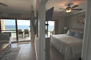 Crystal Shores - 1