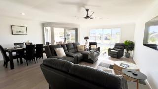 Anchorage Waterfront unit in Yamba - Yamba - 7