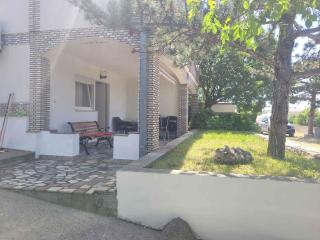 Apartments in Klenovica 15317 - 0