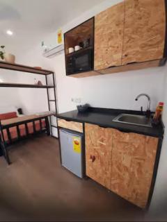 A Shipping Container Yet - Christiansborg - 9