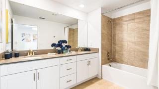 Storey Lake 5br Family Townhome w Pool Near Disney - 9